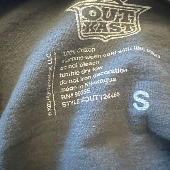 OutKast Stankonia Graphic Gray T-Shirt. Unisex size small. - Picture 5 of 5